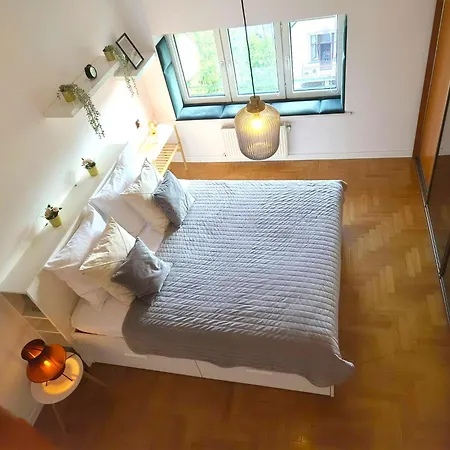 Metropolis, Old Town, Wawel, 110 M2, 3 Rooms, 2 Bathrooms, Big And Very Comfortable 크라쿠프