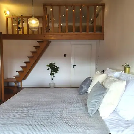 아파트 Metropolis, Old Town, Wawel, 110 M2, 3 Rooms, 2 Bathrooms, Big And Very Comfortable 크라쿠프