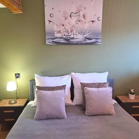 Metropolis, Old Town, Wawel, 110 M2, 3 Rooms, 2 Bathrooms, Big And Very Comfortable *