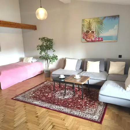 Διαμέρισμα Metropolis, Old Town, Wawel, 110 M2, 3 Rooms, 2 Bathrooms, Big And Very Comfortable Krasków