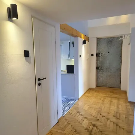 Metropolis, Old Town, Wawel, 110 M2, 3 Rooms, 2 Bathrooms, Big And Very Comfortable * 크라쿠프